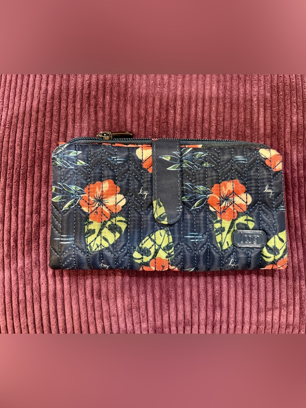 Lug Tram RFID Wallet. Aloha Navy. NWOT